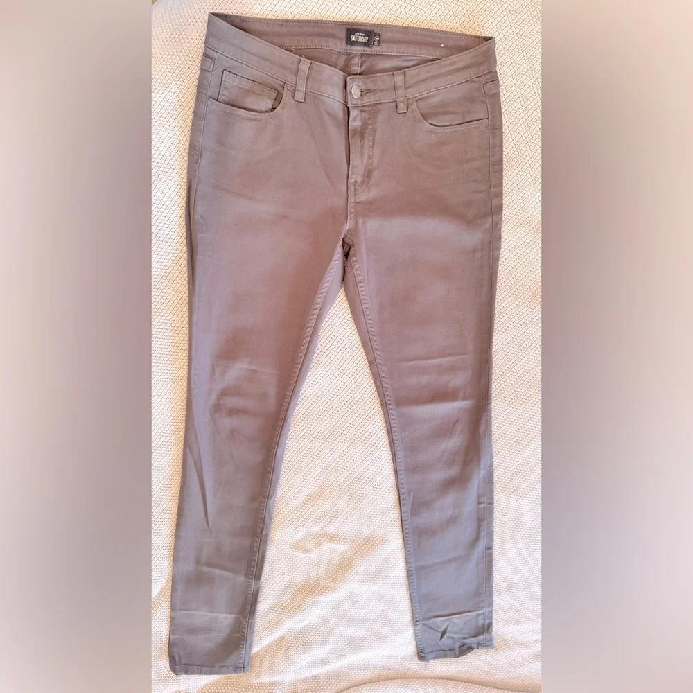 KATE SPADE SATURDAY Grey Skinny Straight Leg Jeans w Stretch